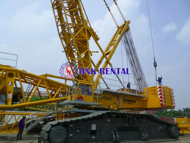  Sewa Unic Crane  pelabuhan pekalongan